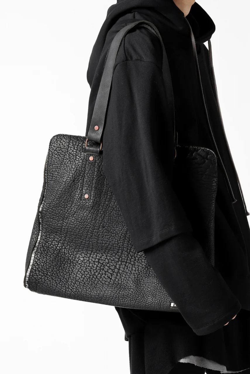 ierib onepiece tote bag / Rough Bull (BLACK) - Image 6