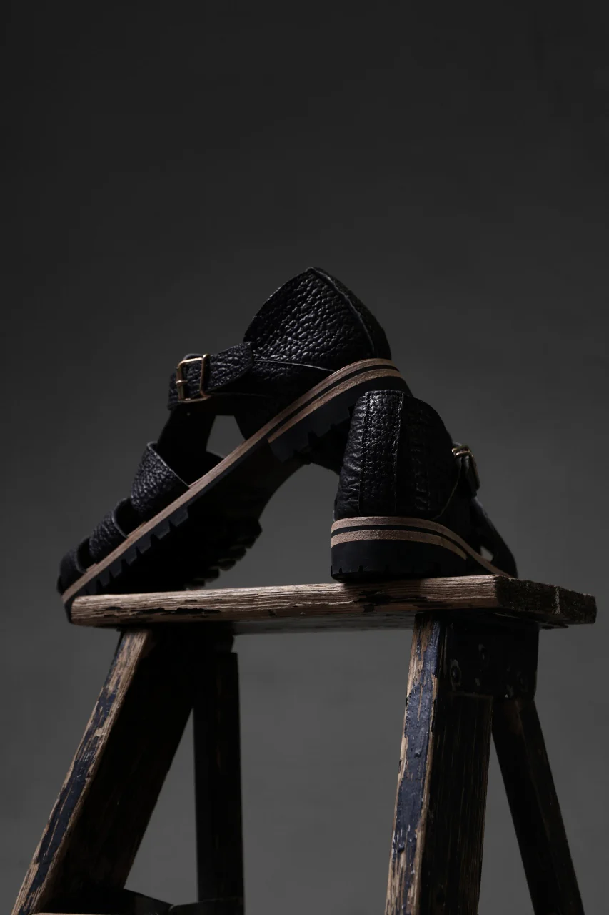 ierib Gurkha Sandals / Kesennuma Shark (BLACK) - Image 35