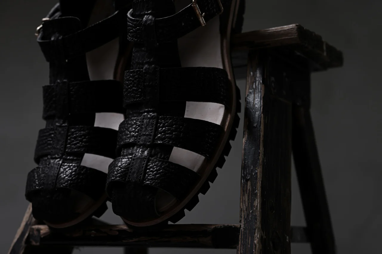 ierib Gurkha Sandals / Kesennuma Shark (BLACK) - Image 55
