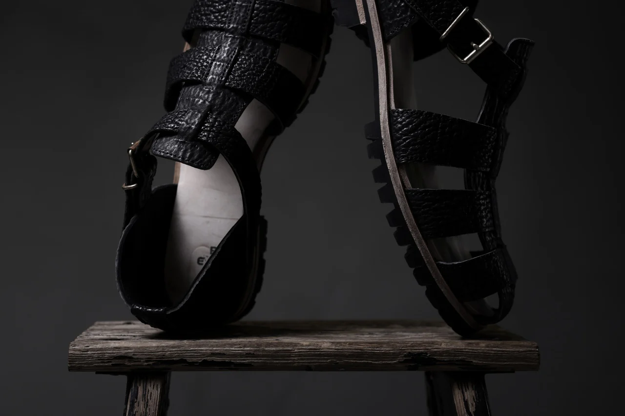 ierib Gurkha Sandals / Kesennuma Shark (BLACK) - Image 58