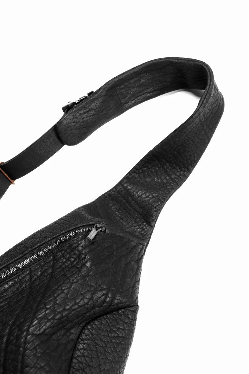 ierib Harness One Shoulder Bag / Rough Bull (BLACK) - Image 11