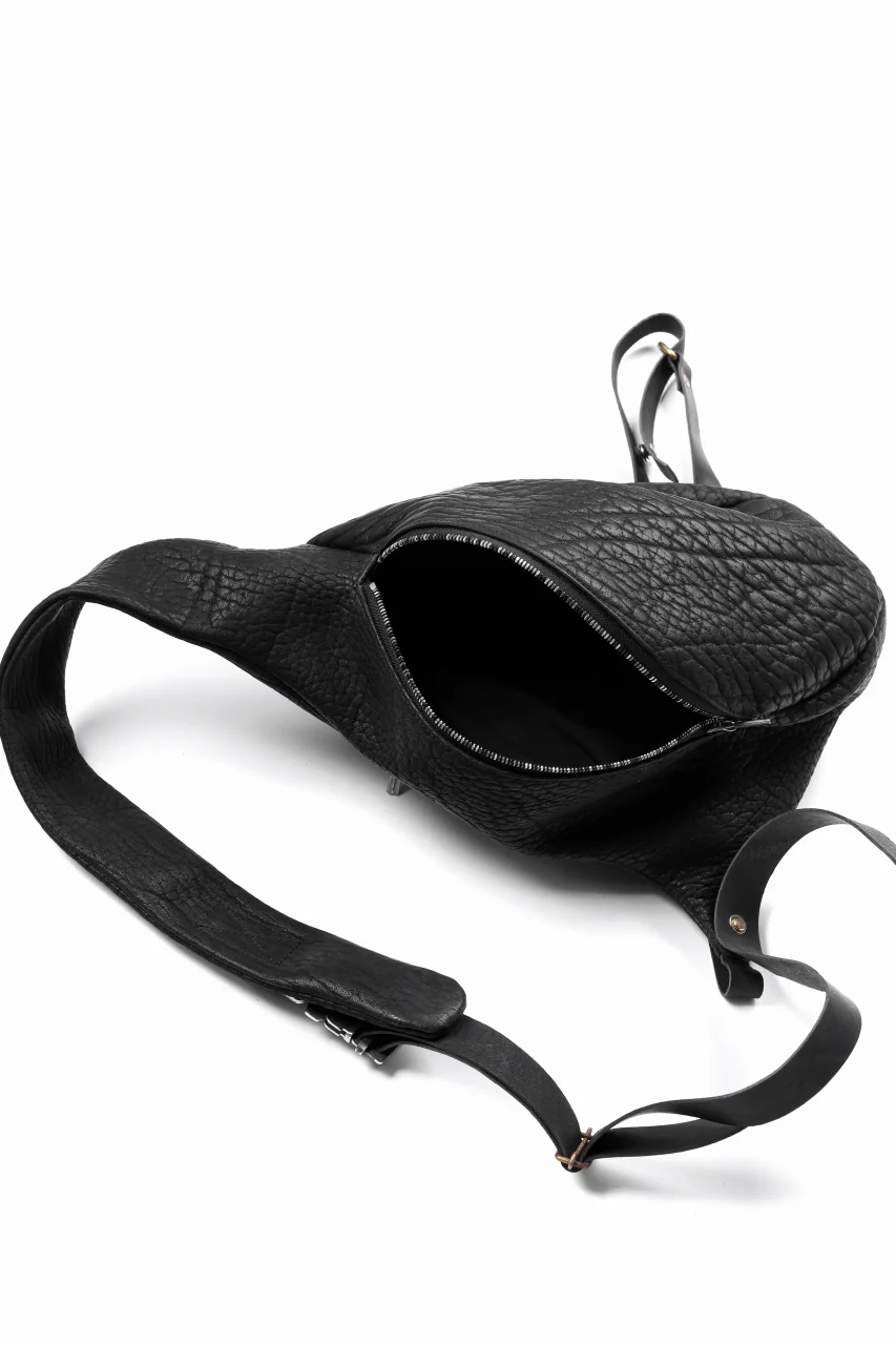 ierib Harness One Shoulder Bag / Rough Bull (BLACK) - Image 26