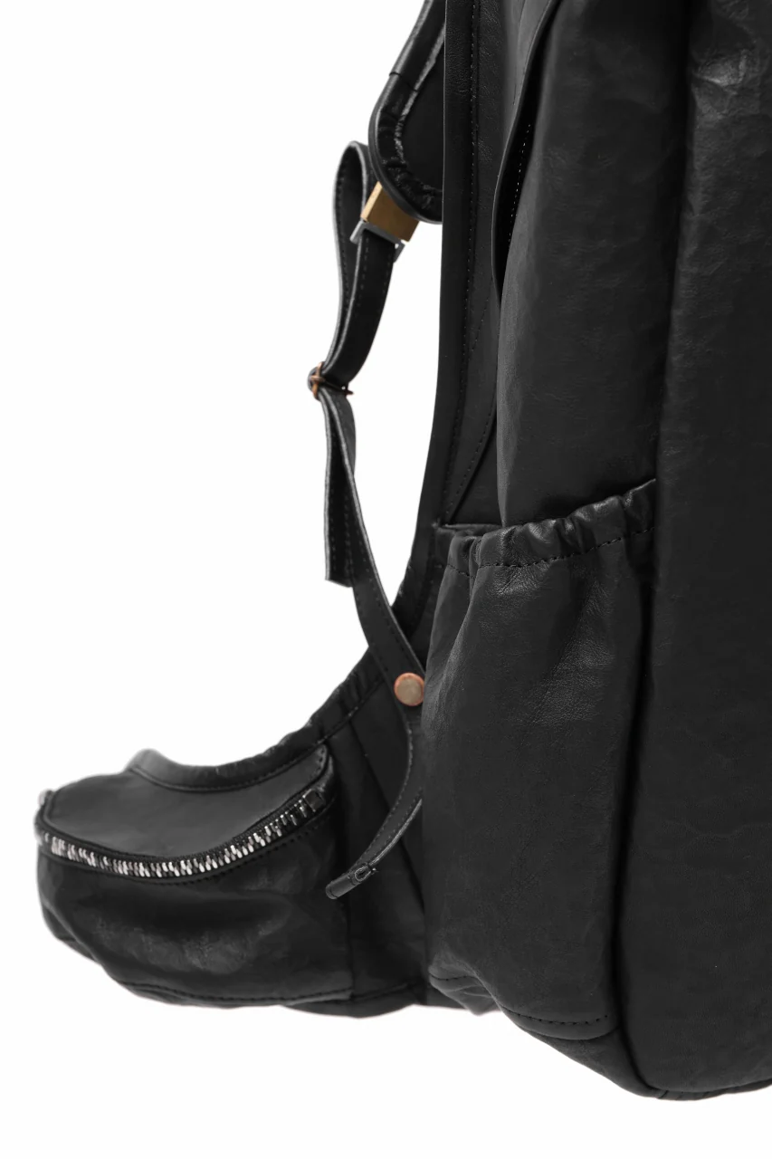 ierib NEW TRIO RUCKSACK / DYNEEMA Leather (BLACK) - Image 11
