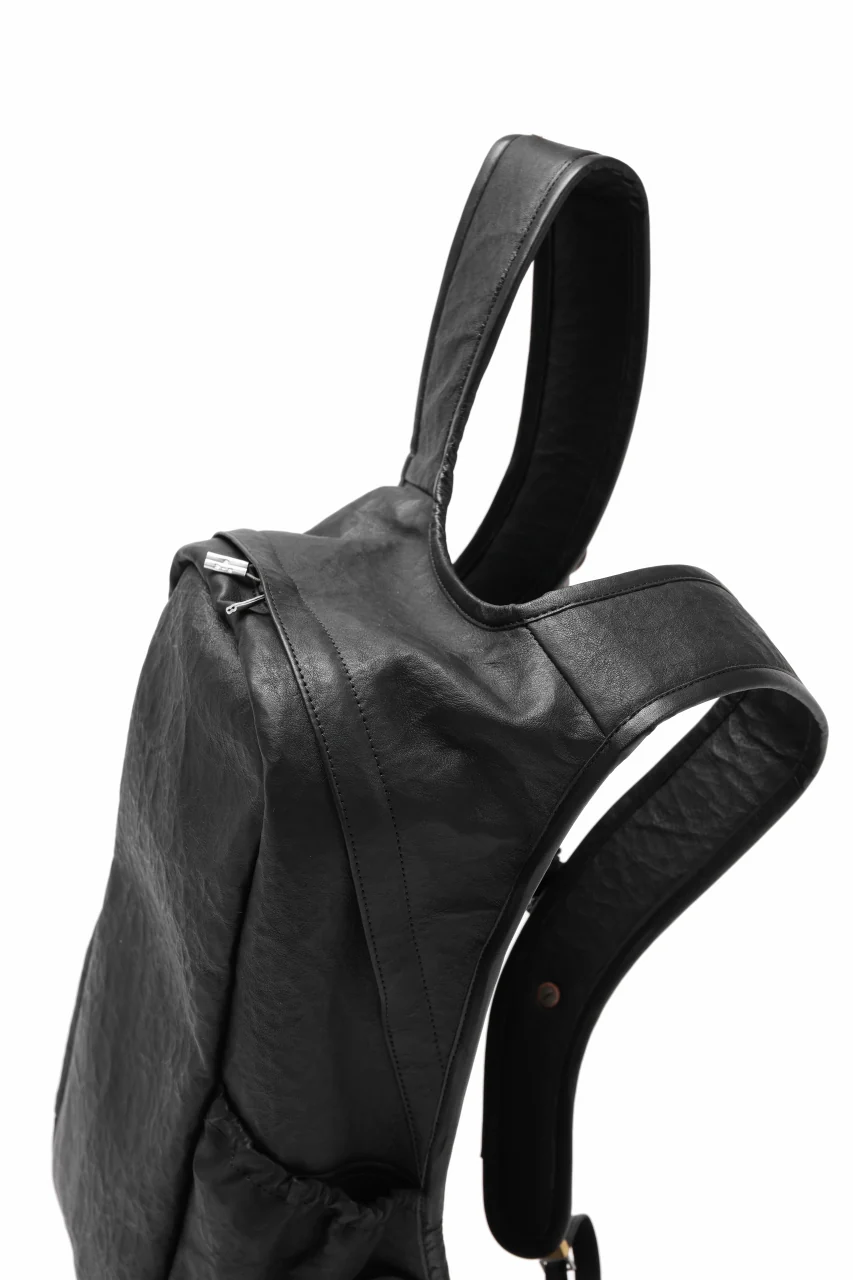 ierib NEW TRIO RUCKSACK / DYNEEMA Leather (BLACK) - Image 18