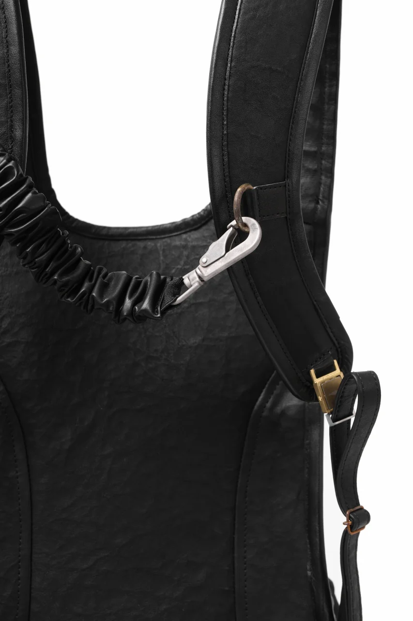 ierib NEW TRIO RUCKSACK / DYNEEMA Leather (BLACK) - Image 21