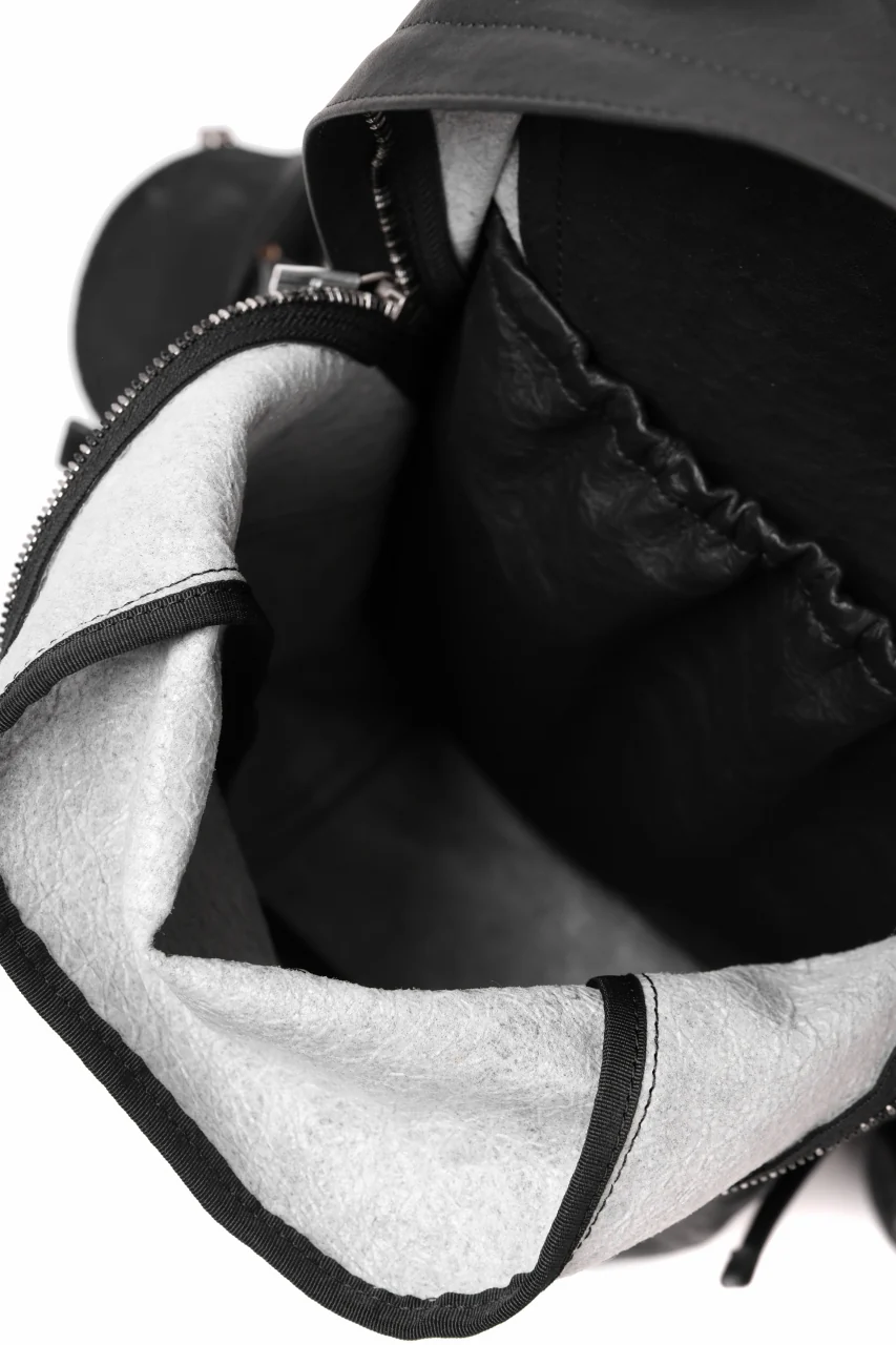 ierib NEW TRIO RUCKSACK / DYNEEMA Leather (BLACK) - Image 24