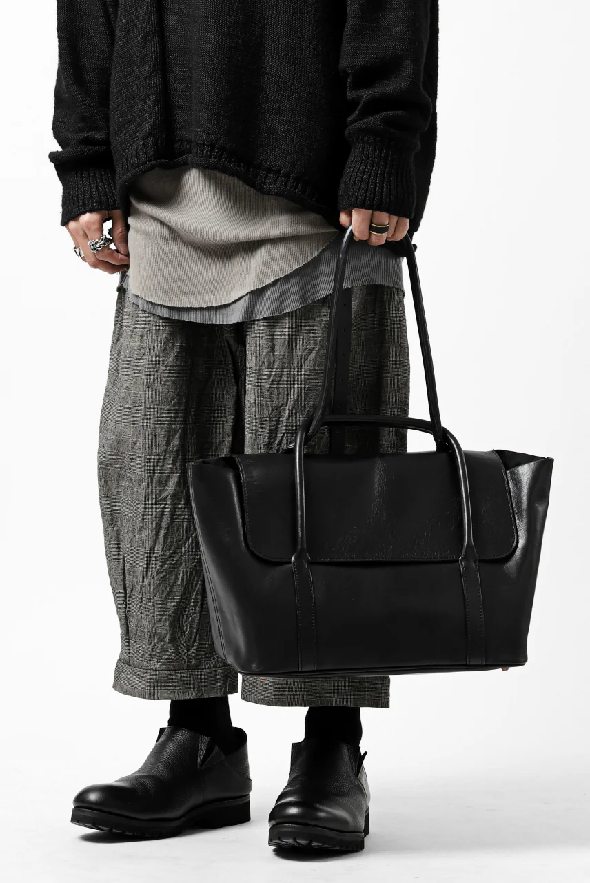 ierib ONE SHOULDER BOSTON BAG #2 / smooth horse leather (BLACK) - Image 31