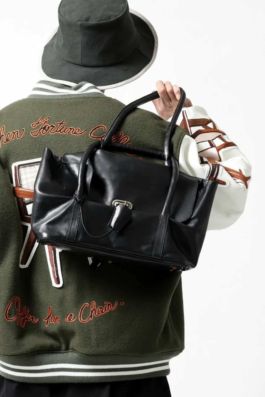 ierib ONE SHOULDER BOSTON BAG / smooth horse leather (BLACK) - Image 46