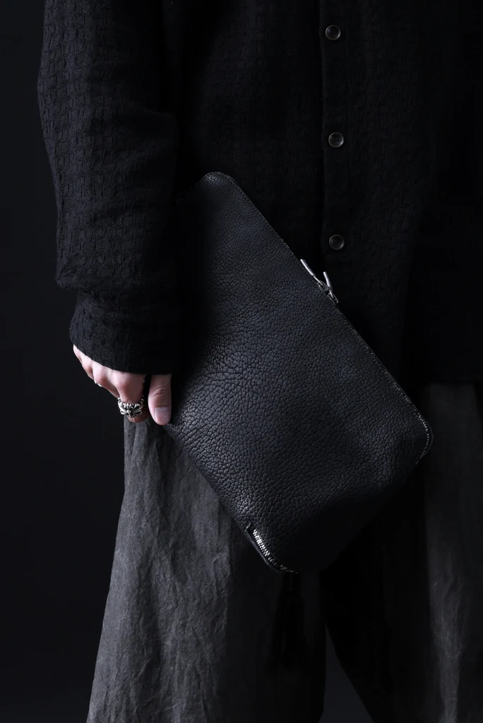 ierib onepiece clutch-bag / Rough Bull (BLACK) - Image 51