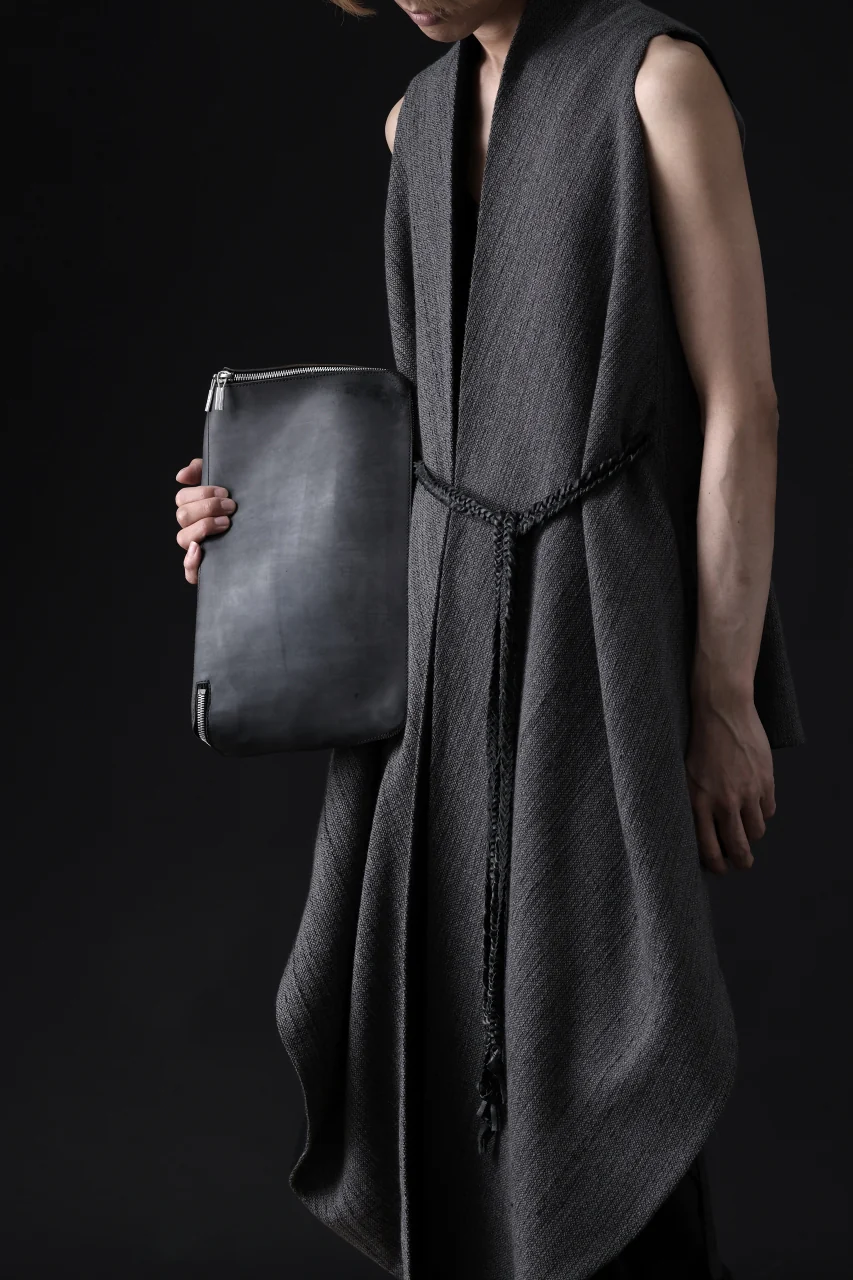 ierib onepiece clutch-bag / Shell Cordovan (MARBLE GREY #B) - Image 10