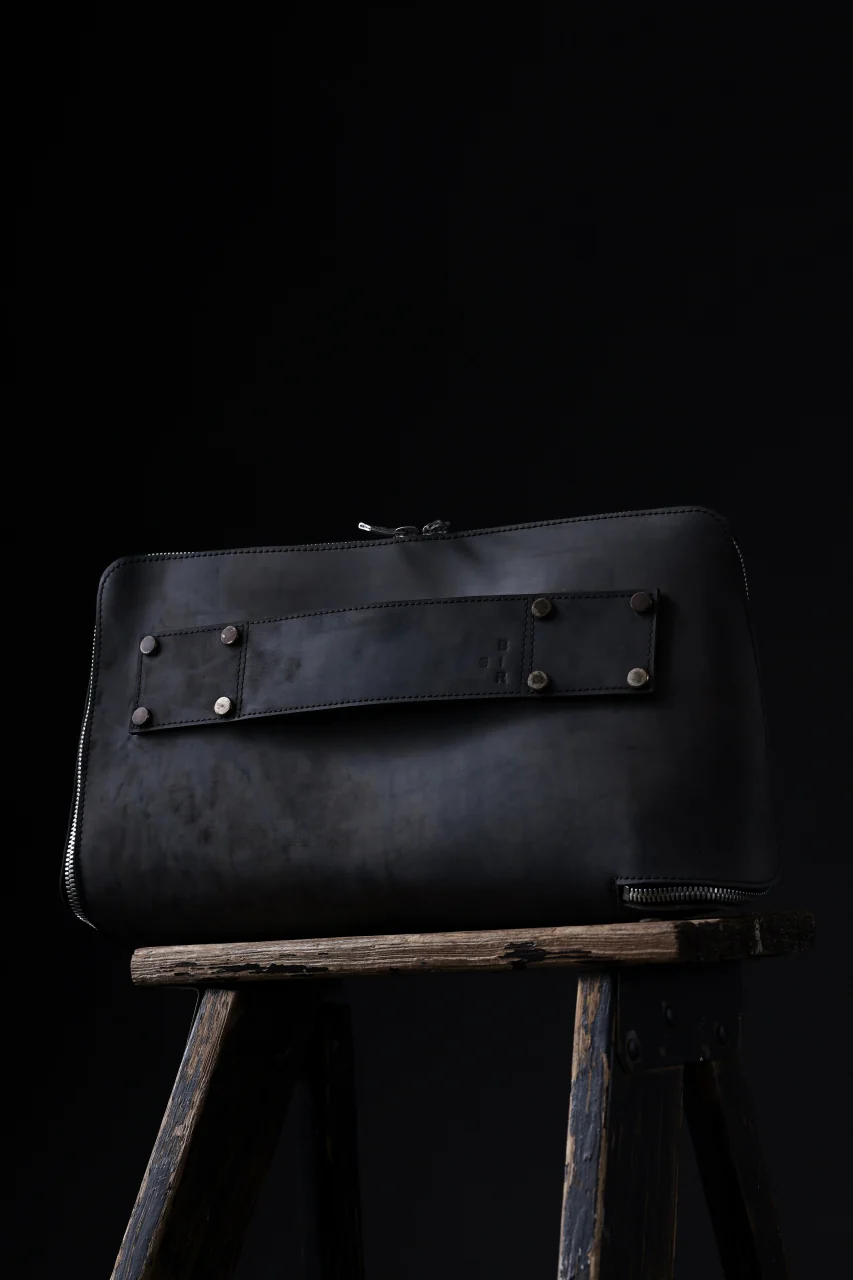 ierib onepiece clutch-bag / Shell Cordovan (MARBLE GREY #B) - Image 14