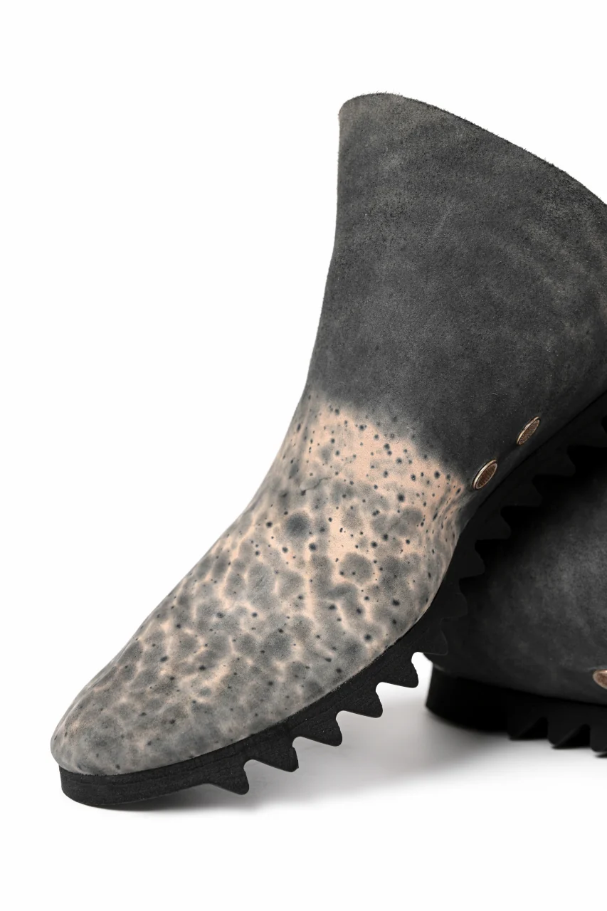 ierib onepiece slip-on shoes / Marble Cordovan (BLACK) - Image 13