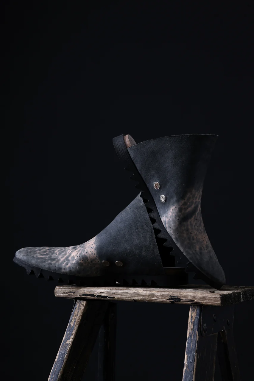 ierib onepiece slip-on shoes / Marble Cordovan (BLACK) - Image 34