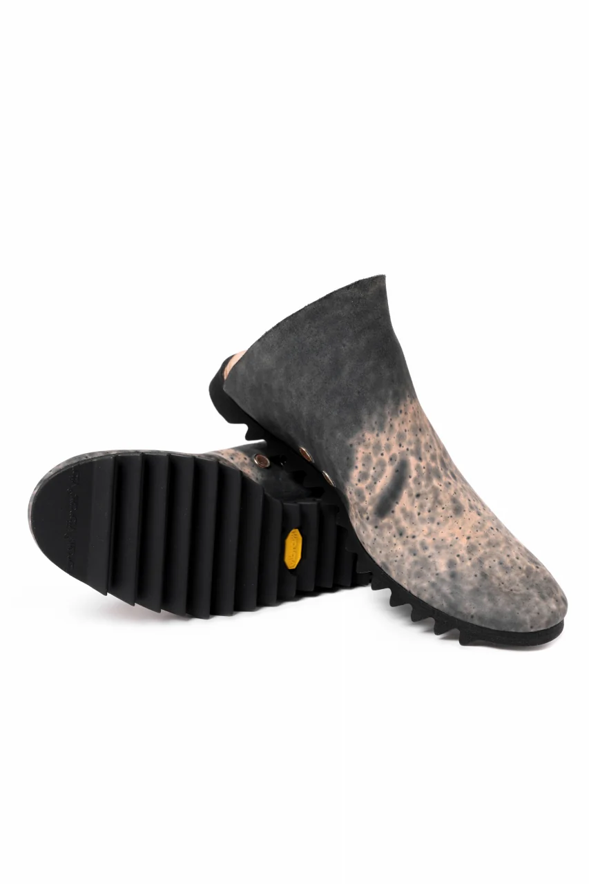 ierib onepiece slip-on shoes / Marble Cordovan (BLACK) - Image 5