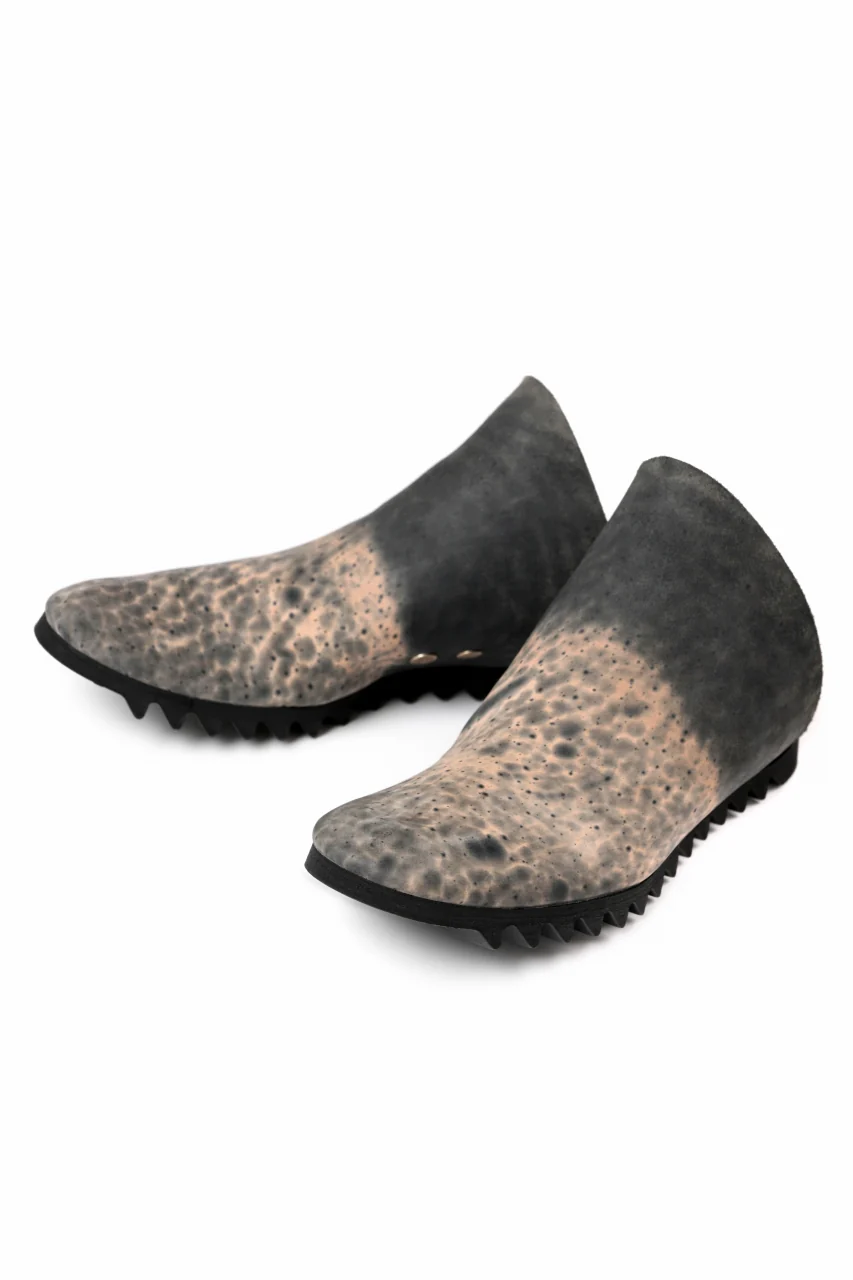 ierib onepiece slip-on shoes / Marble Cordovan (BLACK) - Image 8