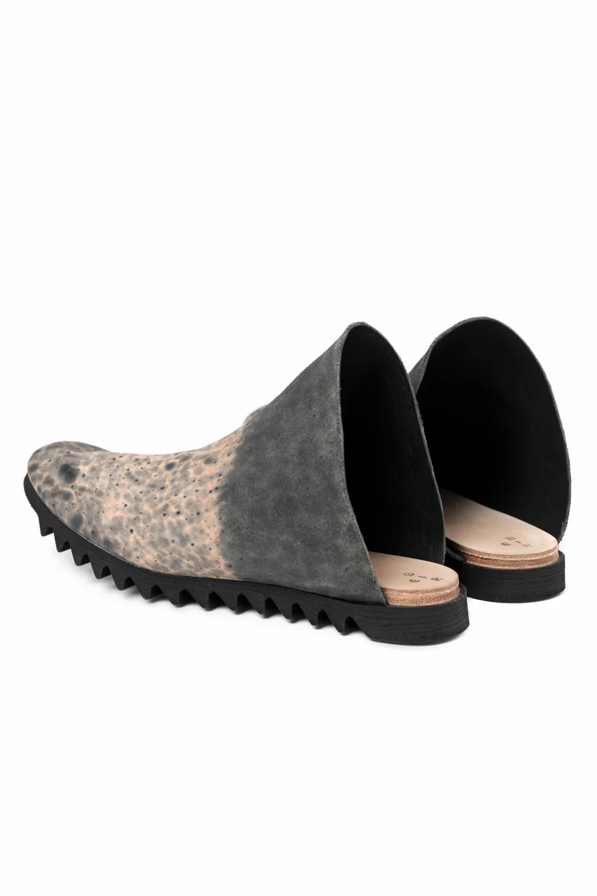 ierib onepiece slip-on shoes / Marble Cordovan (BLACK) - Image 9