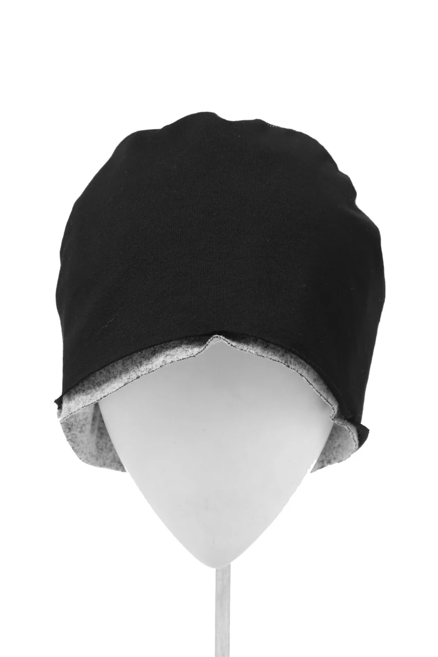 ierib REVERSIBLE BEANNIE CAP / COMPRESSED PILE KNIT (OREO) - Image 17