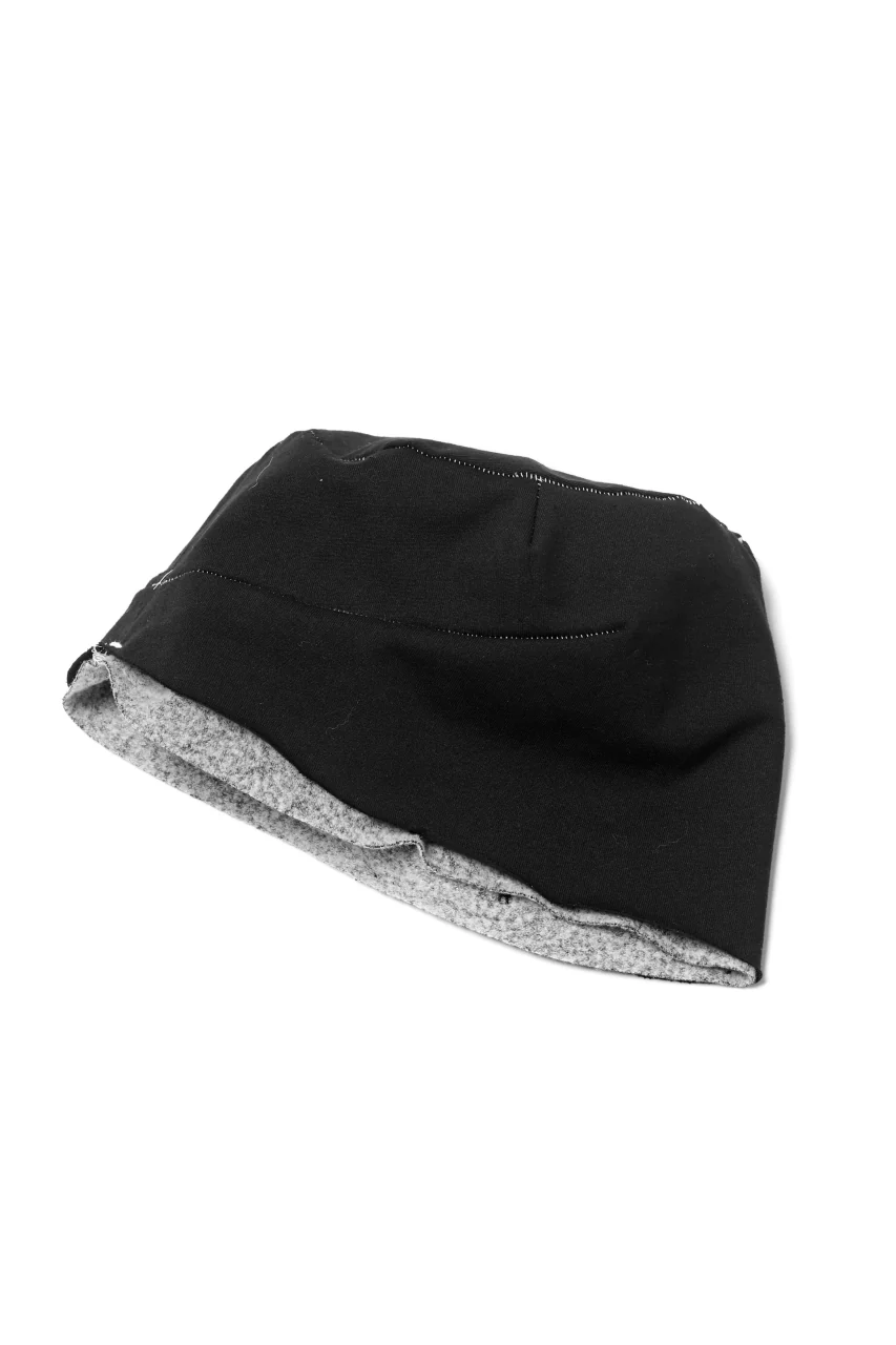 ierib REVERSIBLE BEANNIE CAP / COMPRESSED PILE KNIT (OREO) - Image 19
