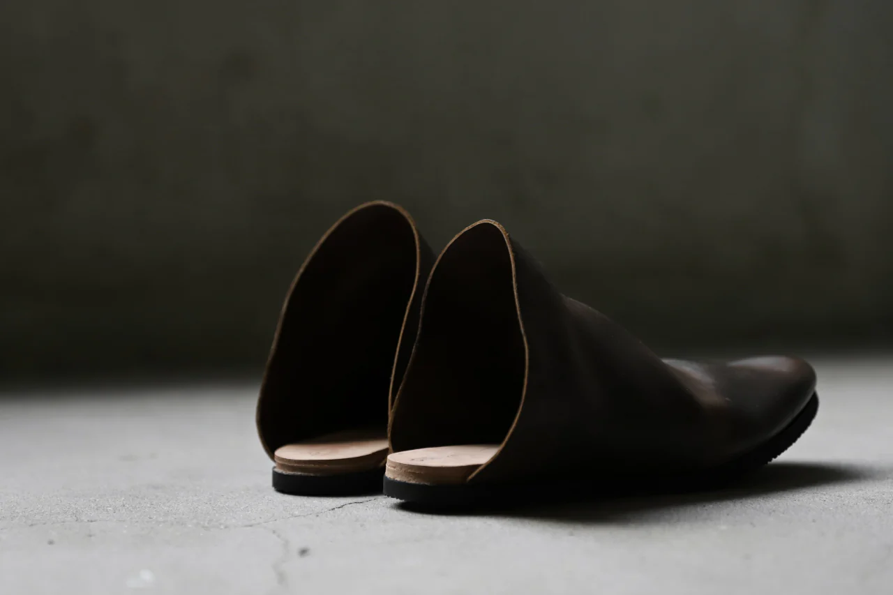 ierib slip on shoes / Roughout Cordovan (BROWN) - Image 37
