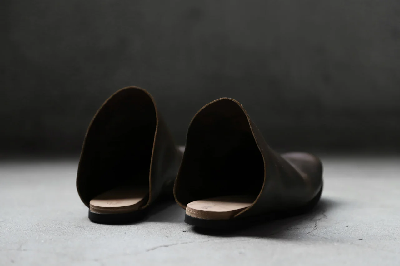 ierib slip on shoes / Roughout Cordovan (BROWN) - Image 38