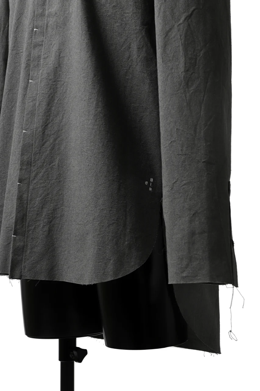 ierib slit middle shirt / boiled waxy cotton (GREY) - Image 24