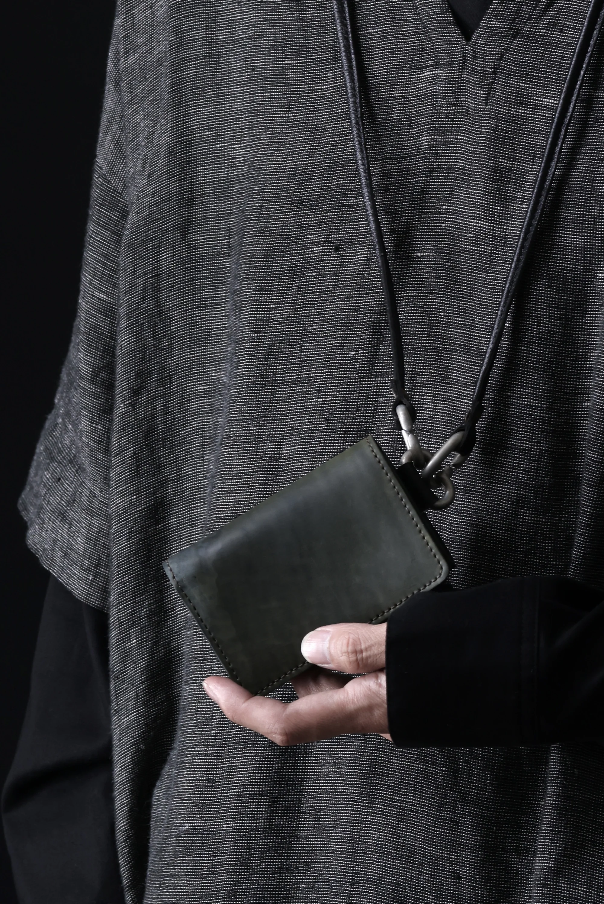 ierib smart folding neck wallet / Marble Cordovan (BLACK-C) - Image 6