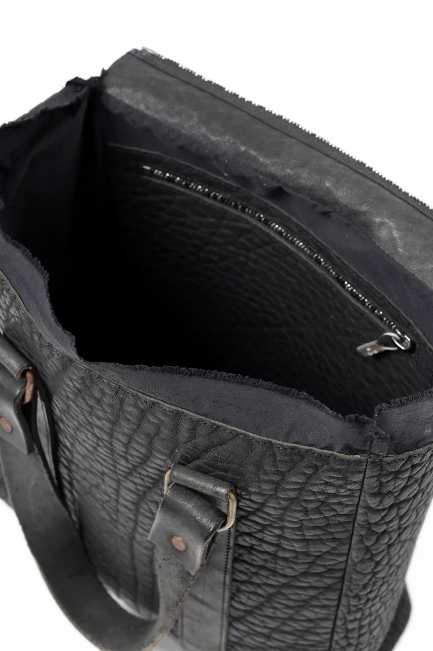 ierib Square Hand Tote Bag / Rough Bull (BLACK) - Image 16