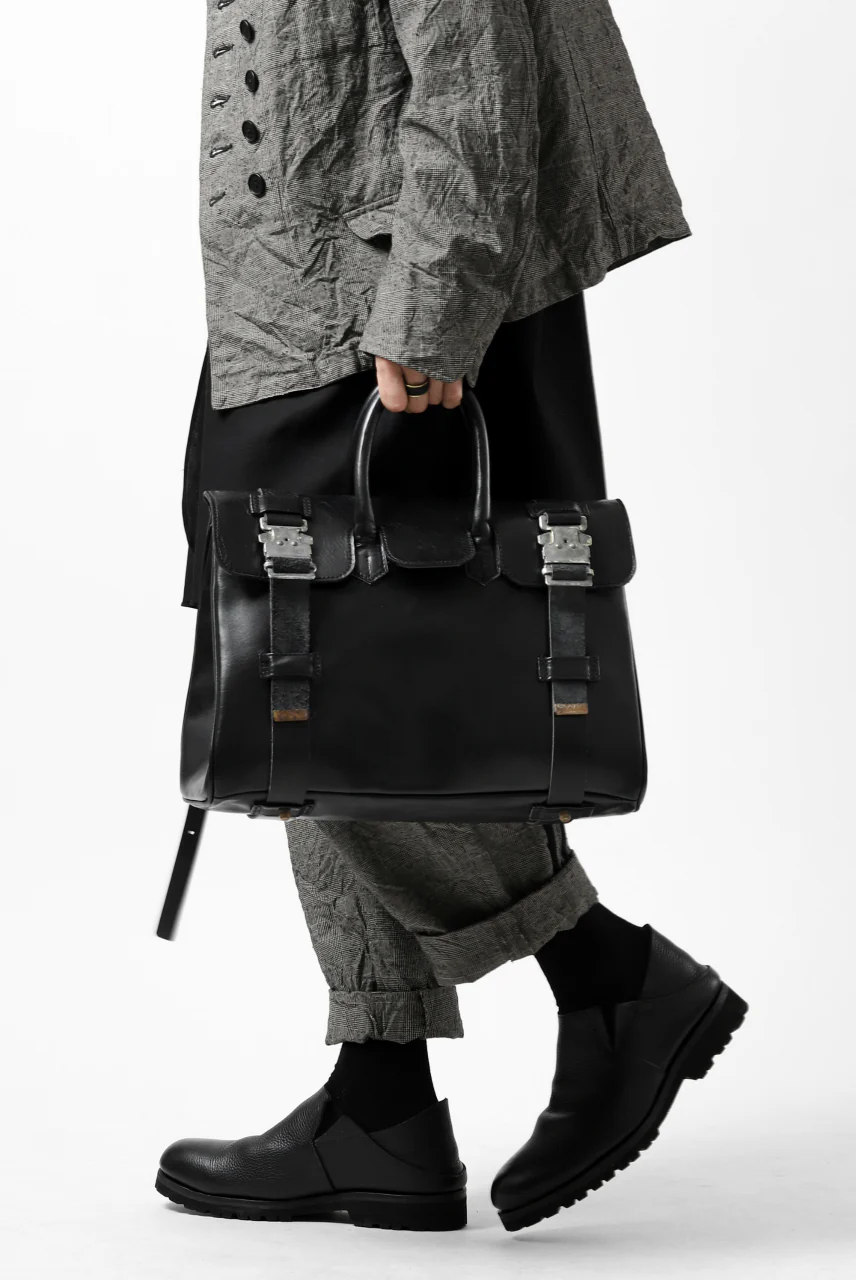 ierib VOYGER 30 HAND BAG / smooth horse leather (BLACK) - Image 31