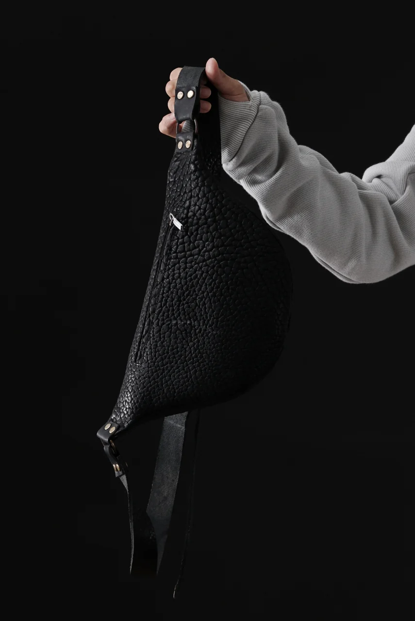 ierib WAIST SHOULDER BAG / Rough Bull (BLACK B) - Image 14