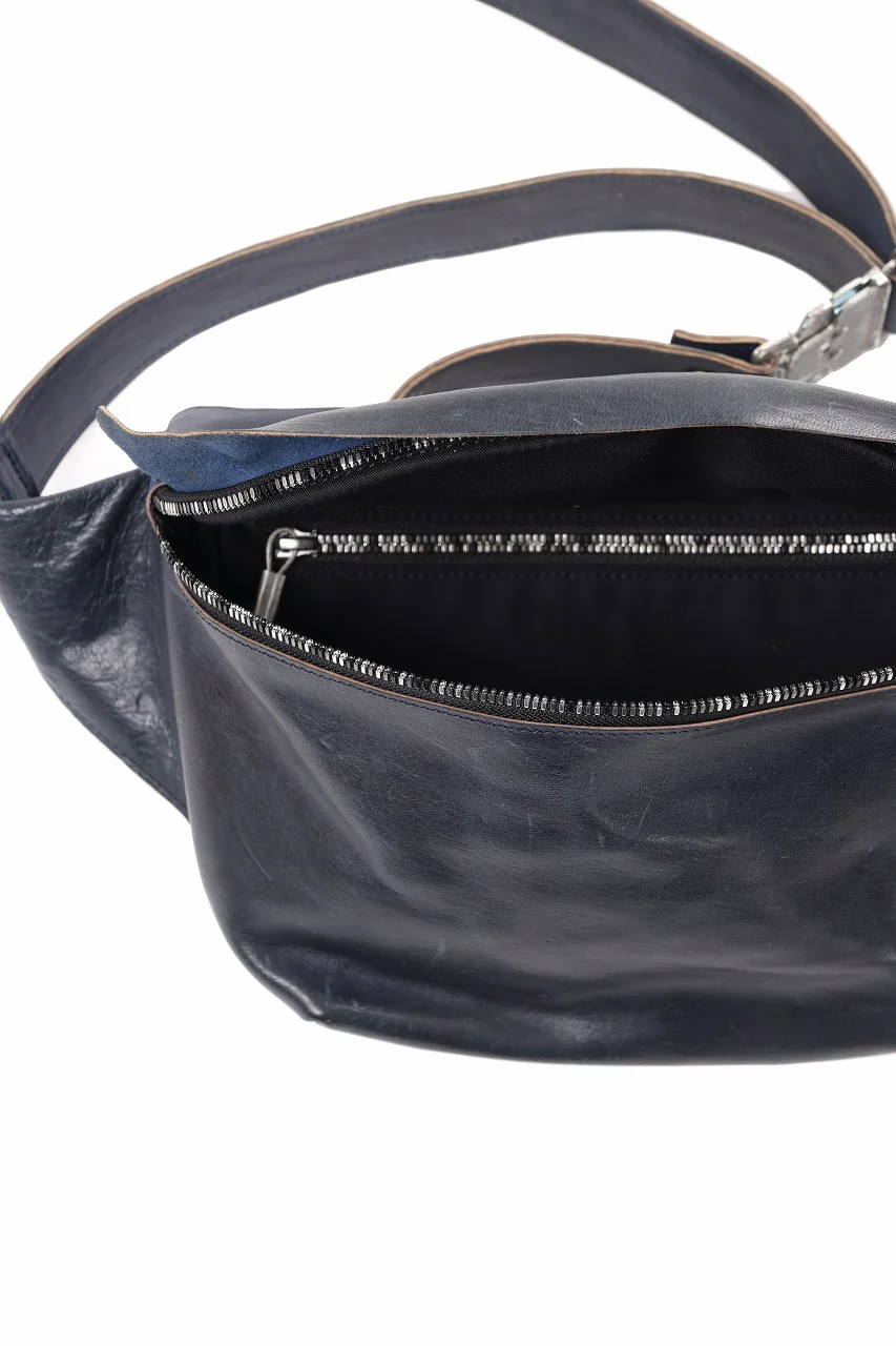 ierib Waist-Shoulder Bag / Shiny Horse Leather (NAVY) - Image 12
