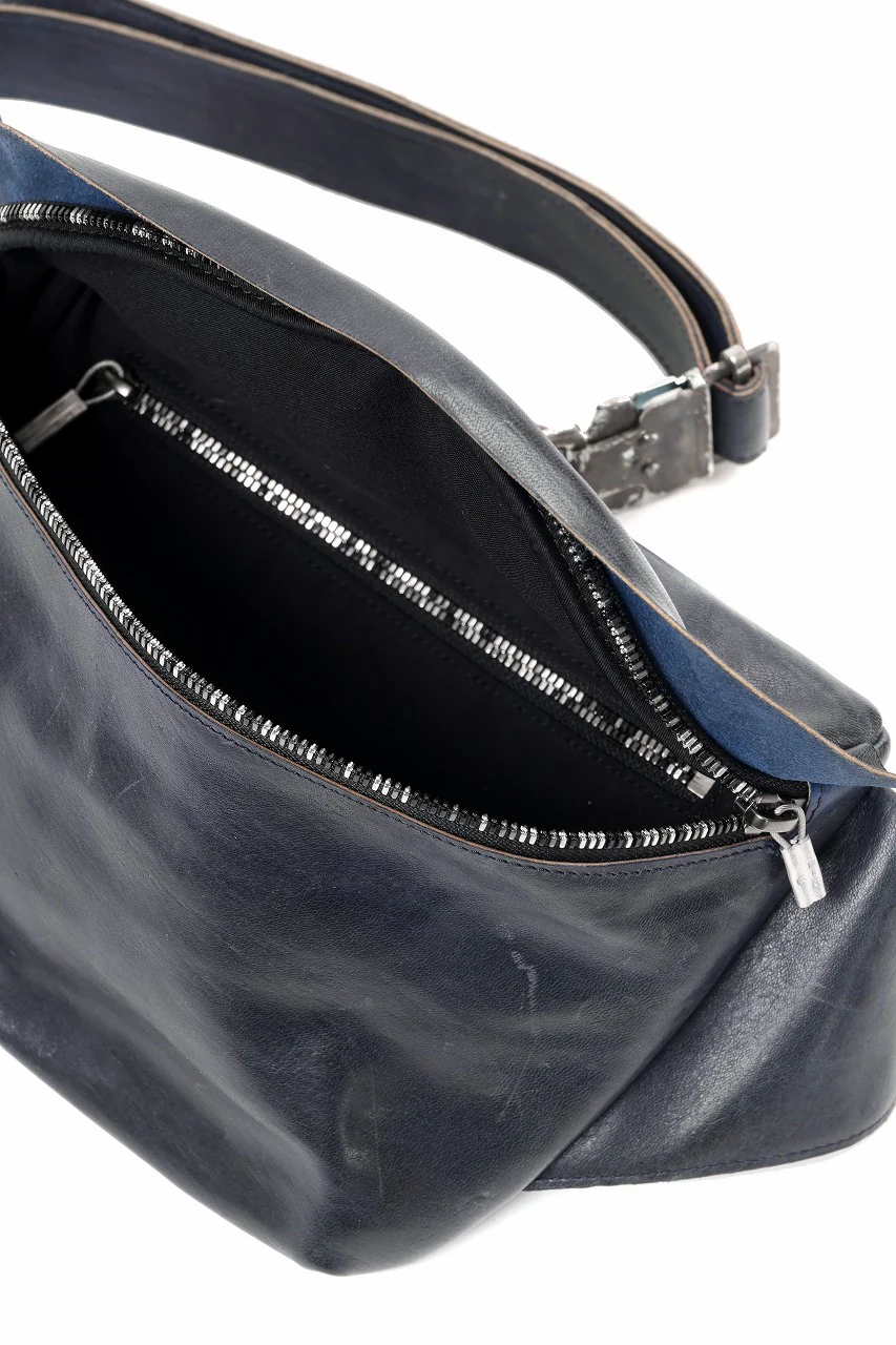 ierib Waist-Shoulder Bag / Shiny Horse Leather (NAVY) - Image 13