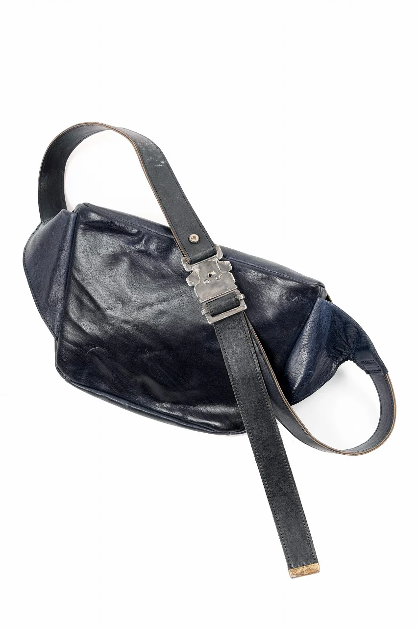 ierib Waist-Shoulder Bag / Shiny Horse Leather (NAVY) - Image 7