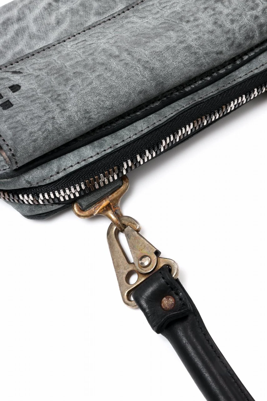 ierib Wallet Bag with Strap / White Waxed Shrunken Horse (BLACK) - Image 11