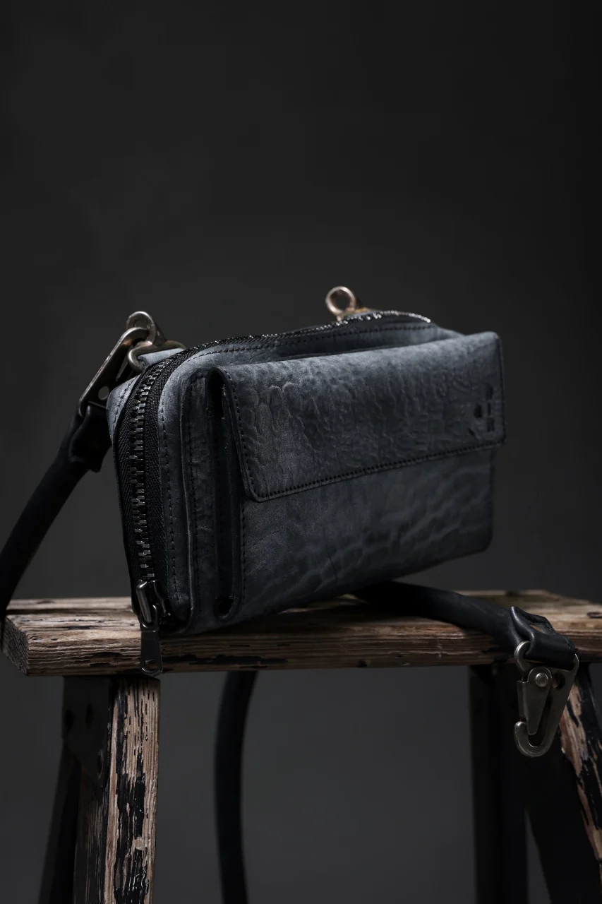 ierib Wallet Bag with Strap / White Waxed Shrunken Horse (BLACK) - Image 24