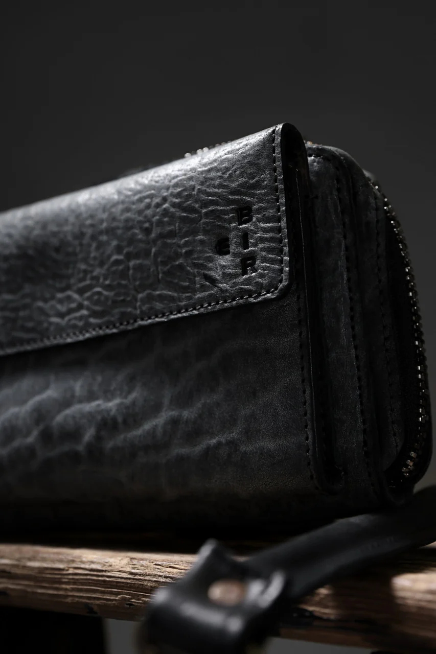 ierib Wallet Bag with Strap / White Waxed Shrunken Horse (BLACK) - Image 29