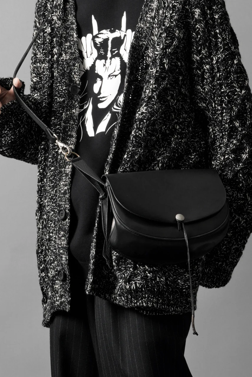 ierib x LOOM exclusive Medicine Bag / Saddle Leather (BLACK) - Image 10