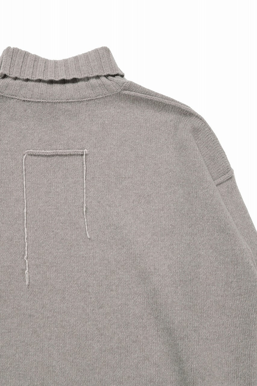 ISABEL BENENATO Cashmere Turtle Neck Sweater (PUMICE) - Image 13