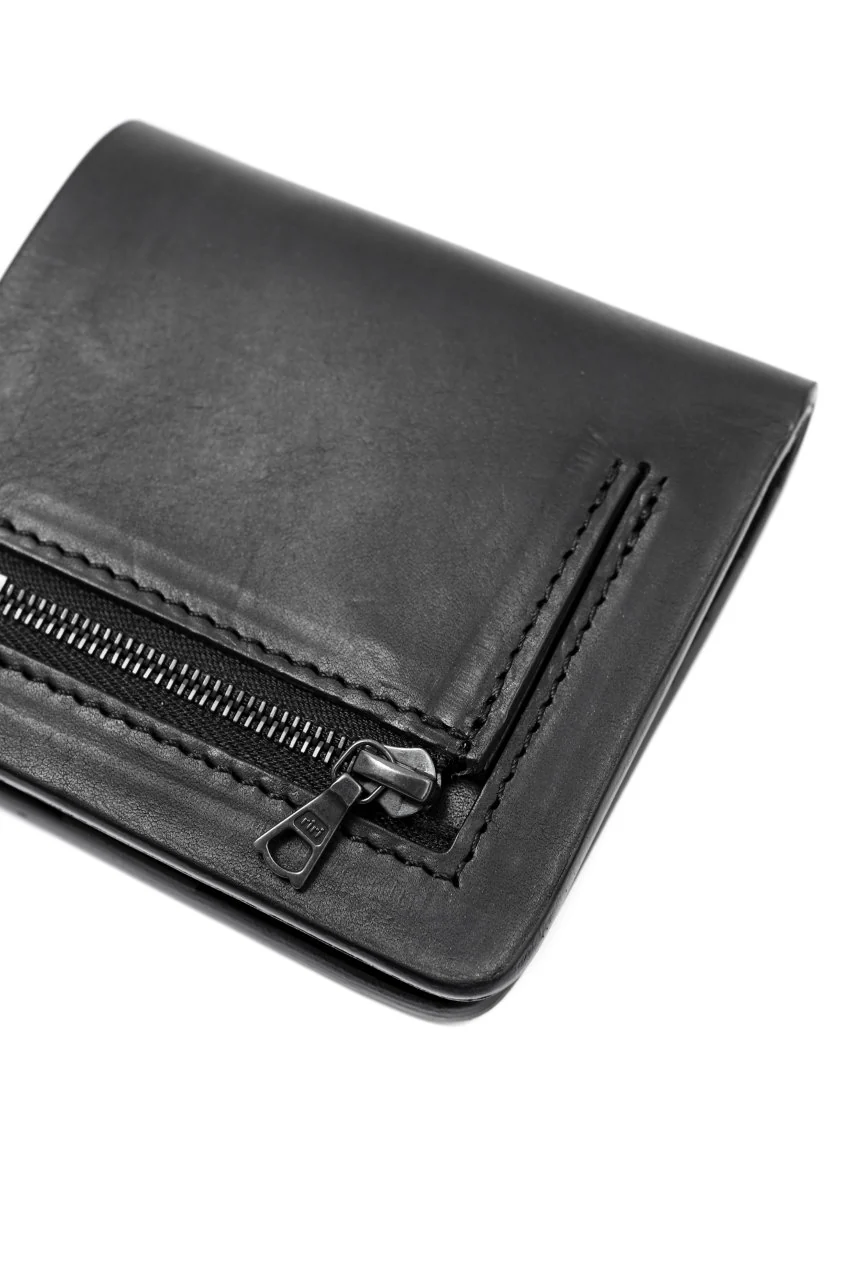 ISAMU KATAYAMA BACKLASH 2-FOLD SMART WALLET / GUIDI CALF (BLACK) - Image 10