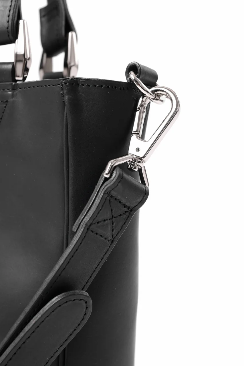 ISAMU KATAYAMA BACKLASH 2WAY SHOULDER-TOTE BAG / GUIDI OILED CALF (BLACK) - Image 23