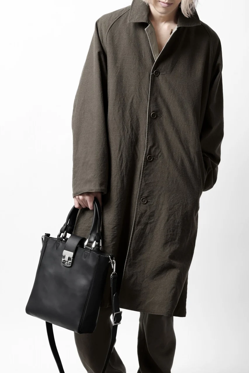 ISAMU KATAYAMA BACKLASH 2WAY SHOULDER-TOTE BAG / GUIDI OILED CALF (BLACK) - Image 24