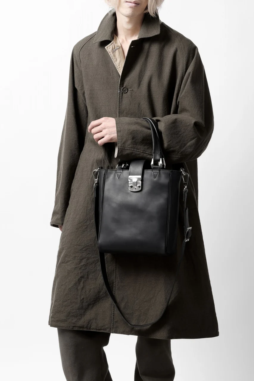 ISAMU KATAYAMA BACKLASH 2WAY SHOULDER-TOTE BAG / GUIDI OILED CALF (BLACK) - Image 25