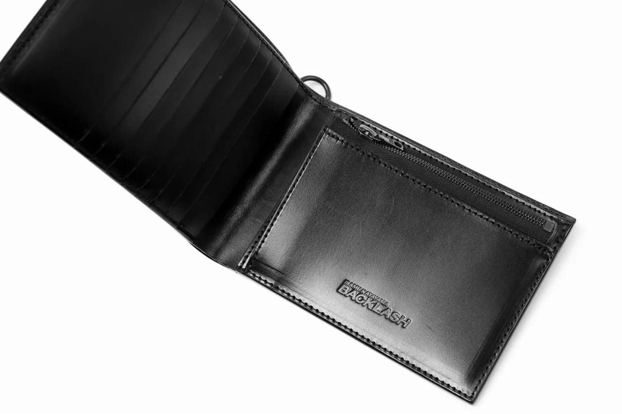 ISAMU KATAYAMA BACKLASH BILLFOLD WALLET / BRIDLE LEATHER (BLACK) - Image 20