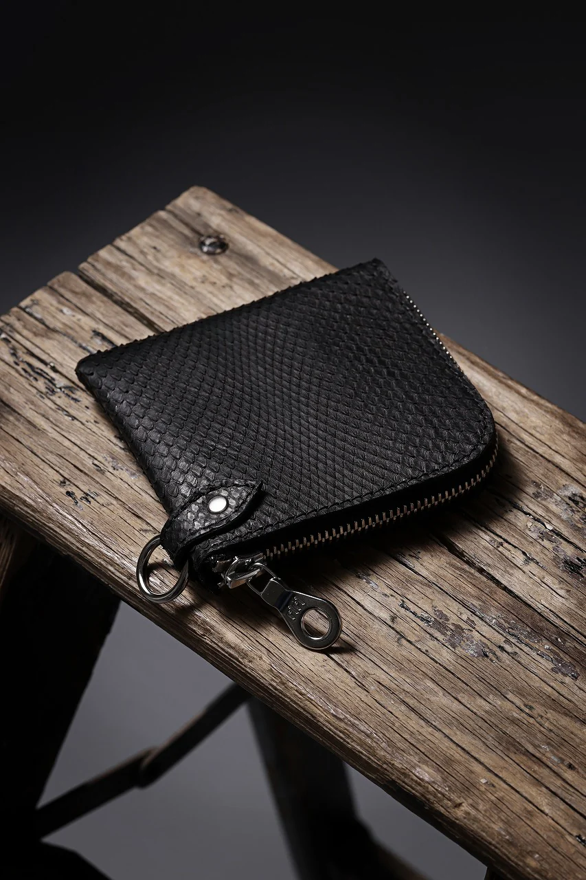 ISAMU KATAYAMA BACKLASH COIN PURSE / PYTHON LEATHER (BLACK) - Image 16