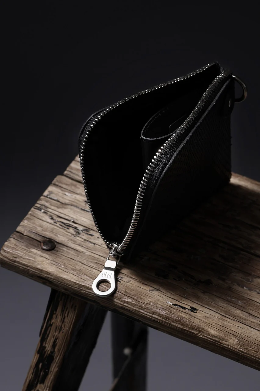 ISAMU KATAYAMA BACKLASH COIN PURSE / PYTHON LEATHER (BLACK) - Image 21