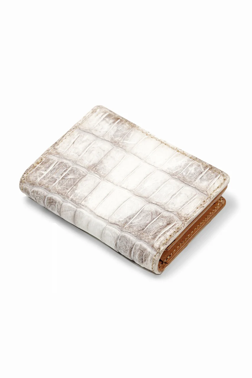 ISAMU KATAYAMA BACKLASH CROCODILE CARD CASE (HIMALAYAS) - Image 4