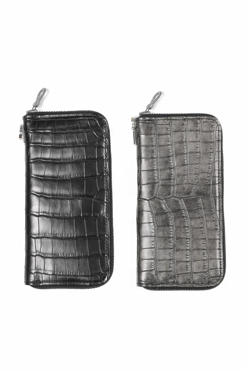ISAMU KATAYAMA BACKLASH CROCODILE ROUND FASTNER WALLET (BLACK) - Image 17