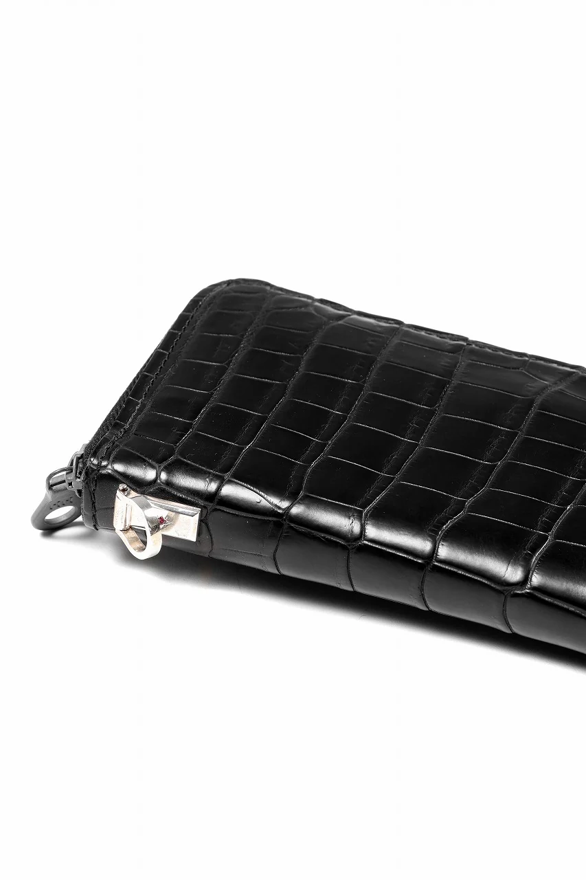 ISAMU KATAYAMA BACKLASH CROCODILE ROUND FASTNER WALLET (BLACK) - Image 9