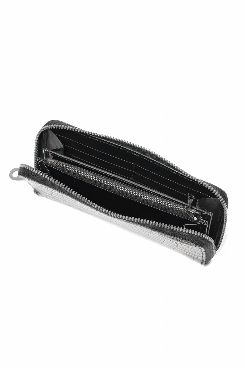 ISAMU KATAYAMA BACKLASH CROCODILE ROUND FASTNER WALLET / INK DYED (SUMI) - Image 9
