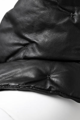 ISAMU KATAYAMA BACKLASH DOWN MUFFLER / KANGAROO + POLISH WHITE GOOSE (BLACK) - Image 14