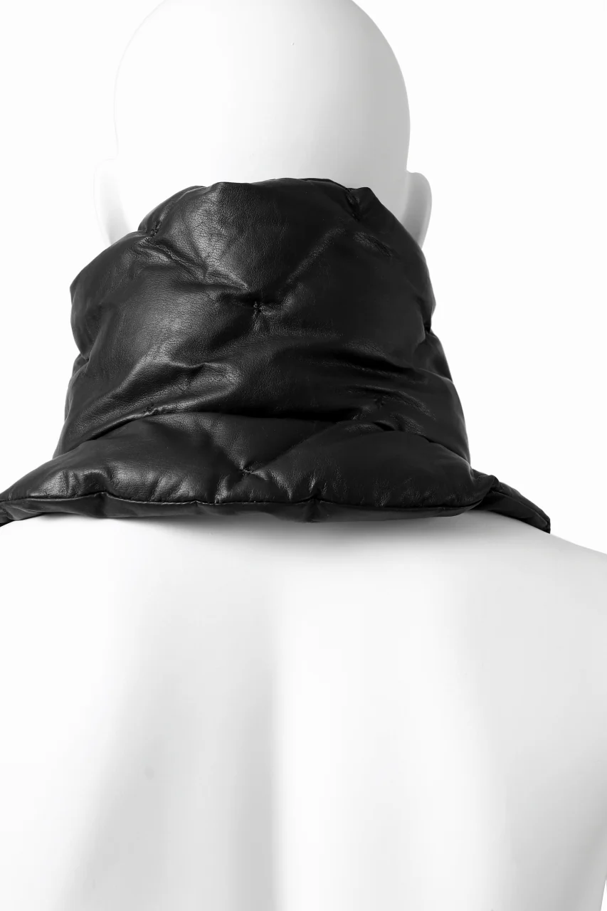 ISAMU KATAYAMA BACKLASH DOWN MUFFLER / KANGAROO + POLISH WHITE GOOSE (BLACK) - Image 7
